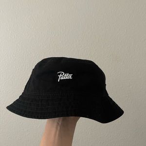 Patta reversible unisex bucket hat